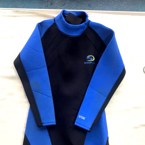 Deep see Other - WETSUIT Youth XL “Deep See” (brand-name) 3/2mm  Thick full body